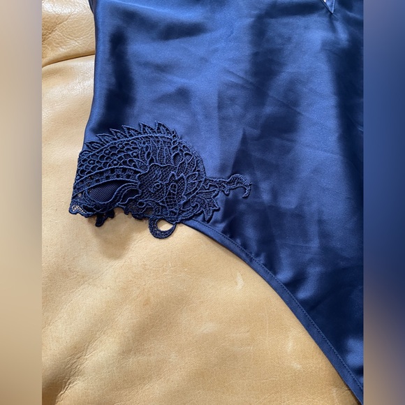 NWT Victoria’s Secret dragon navy bodysuit thong halter size small - Picture 2 of 5